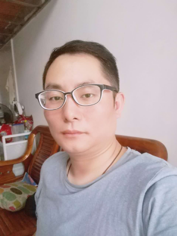 流星的尾巴的第一张照片--福州良缘征婚网
