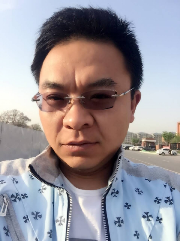 执着的等待的第一张照片--福州良缘征婚网