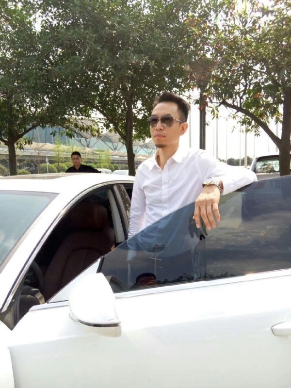杨岳的第一张照片--福州良缘征婚网
