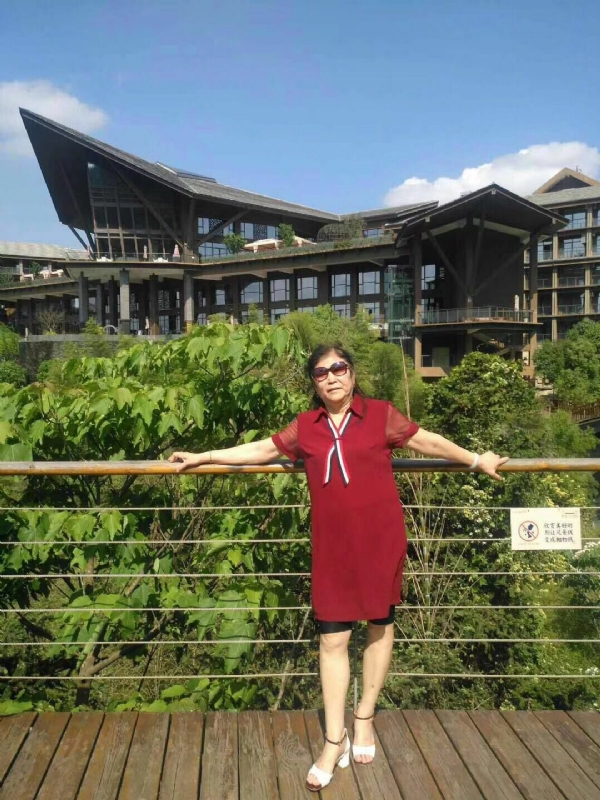 黄姐的第一张照片--福州良缘征婚网