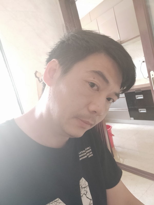 漫步的第一张照片--福州良缘征婚网